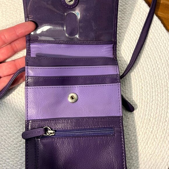 NWOT ILI Handbags NY Leather Organizer On a String Purple Phone & Card/ID Holder - Picture 2 of 6
